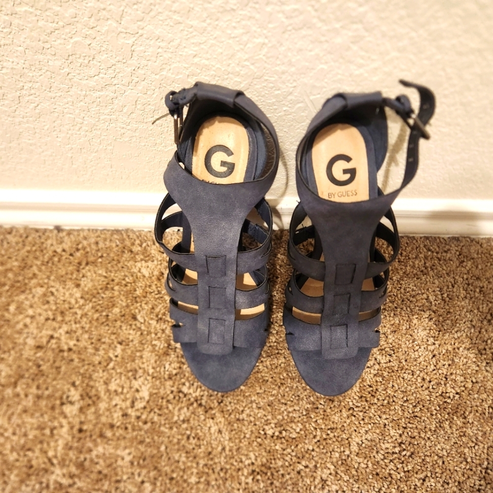 Guess Sandal
